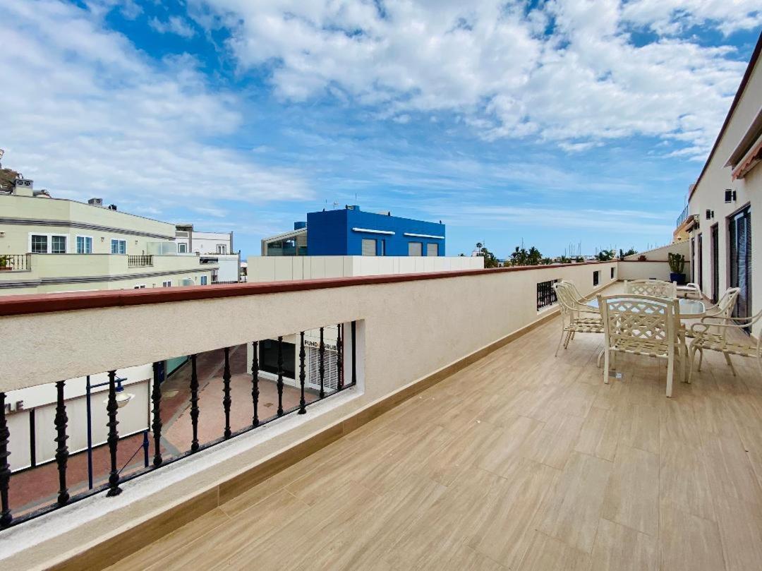 The Penthouse Puerto De Mogan Apartment Luaran gambar